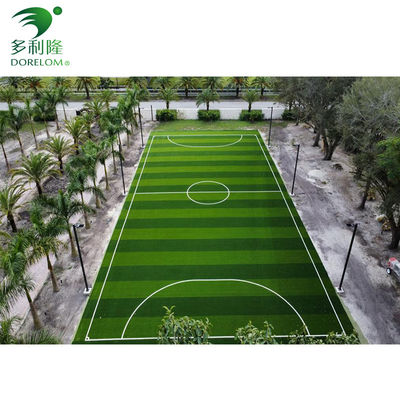 Piso desportivo de gramado artificial sintético para campo de futebol Campo de futebol de alta densidade