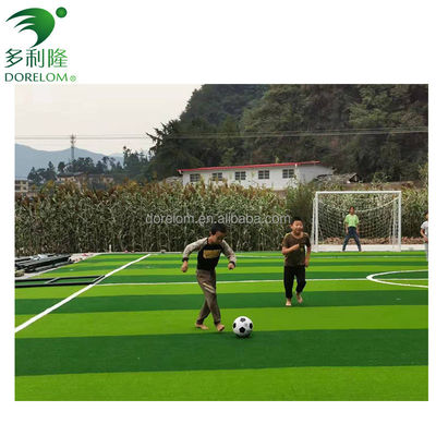 Altura da pilha de 40-60 mm e 10500 pontos/m2 Futebol Erva artificial para futebol